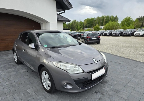 Renault Megane cena 24500 przebieg: 147890, rok produkcji 2010 z Grodków małe 529